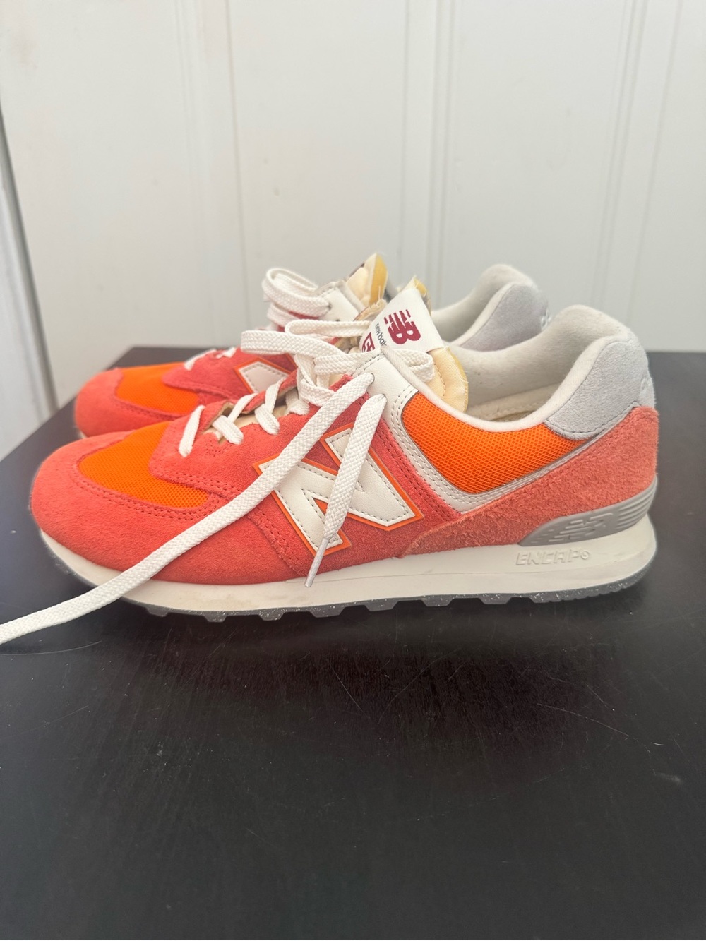 New Balance 574 Gulf Red Orange Suede U574RCB Mens 9 Women’s 10.5